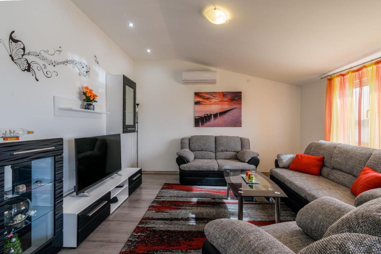 La Bodega Apartments Trogir Ngoại thất bức ảnh