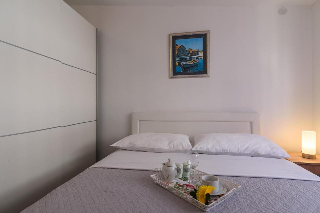 La Bodega Apartments Trogir Ngoại thất bức ảnh